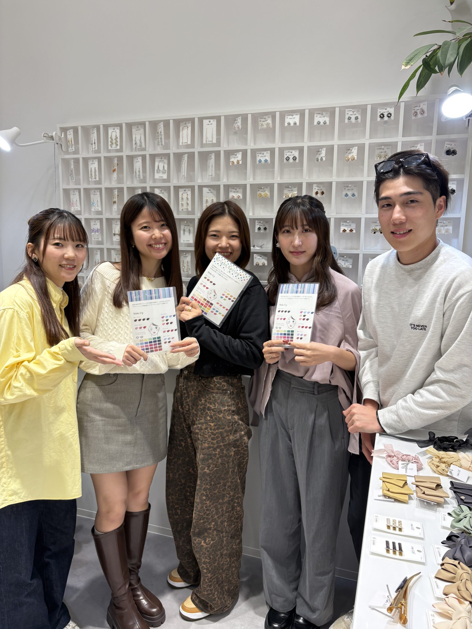 サロンで記念撮影